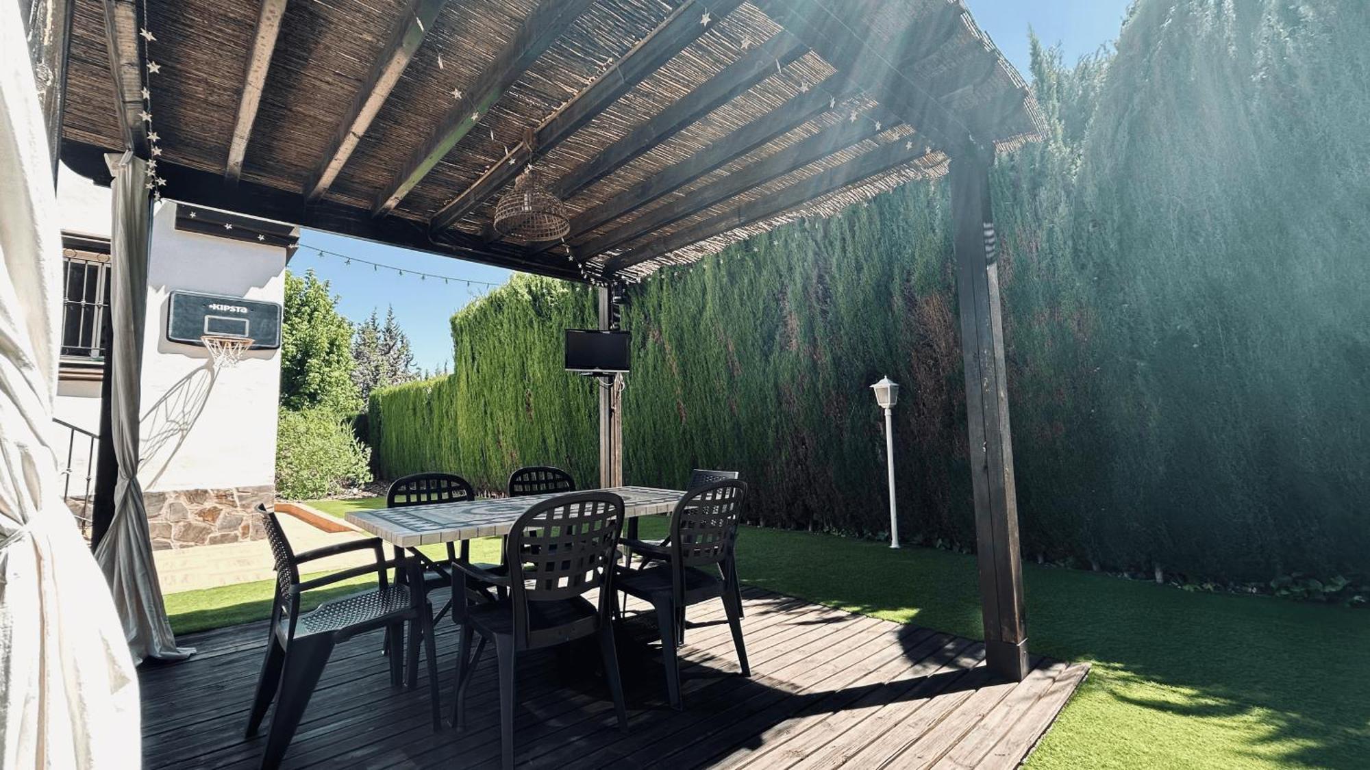 Extraordinaria Villa Con Piscina Y Chimenea Granada Bagian luar foto