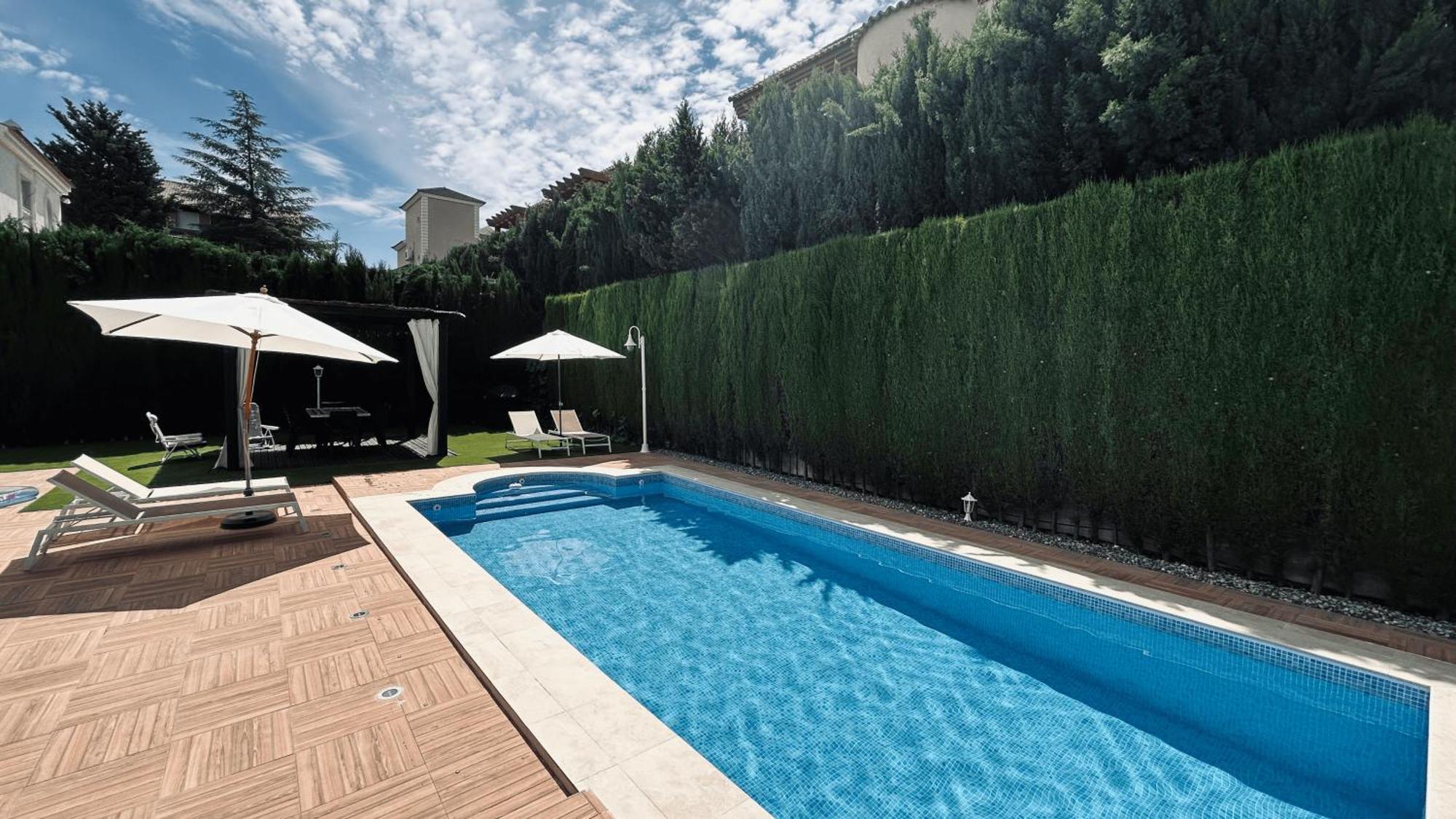 Extraordinaria Villa Con Piscina Y Chimenea Granada Bagian luar foto